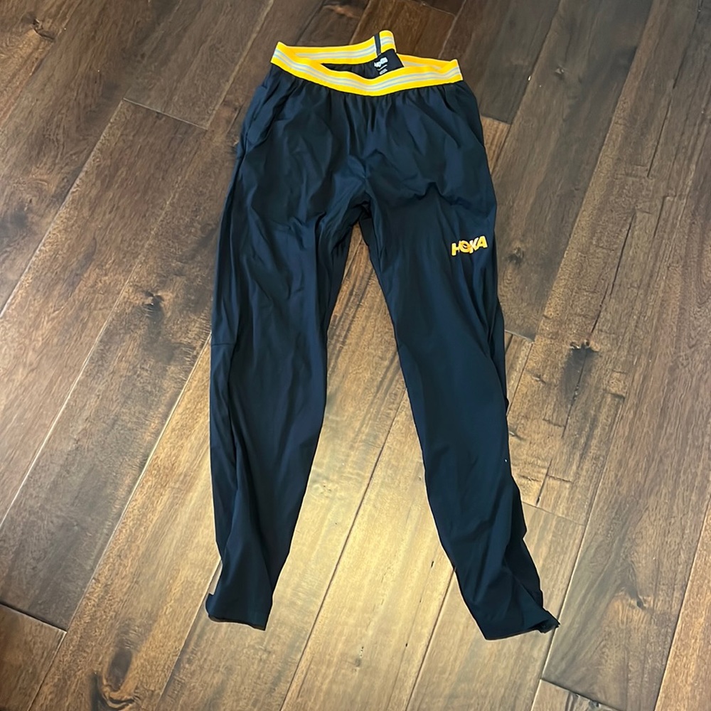 Hoka mens wind pants